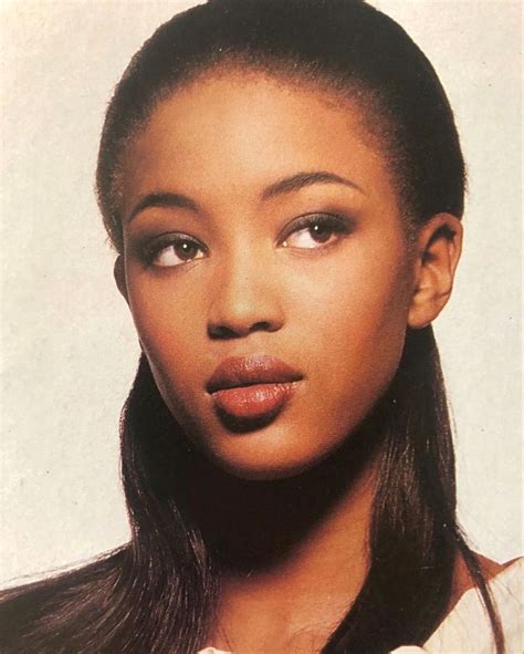 naomi campbell young photos.